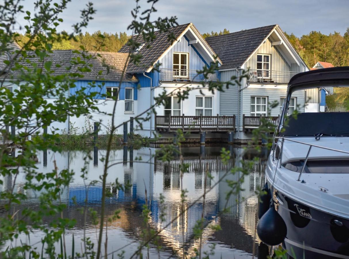 Precise Resort Marina Wolfsbruch Rheinsberg Exterior photo